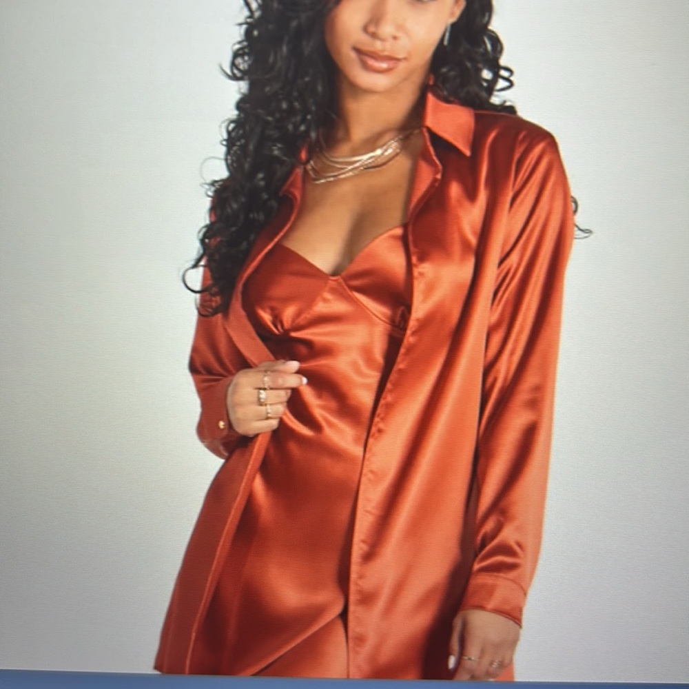 NWT Windsor Store Satin Collared Rust Top /Open Jacket, Size Medium